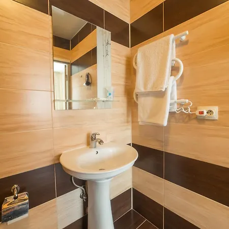 Zhanna Park Апарт-отель 3*