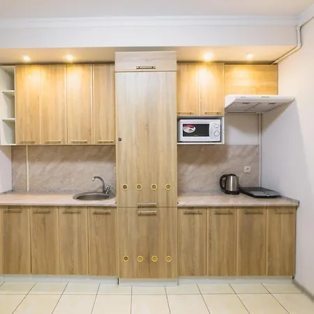 Zhanna Park Aparthotel 3*