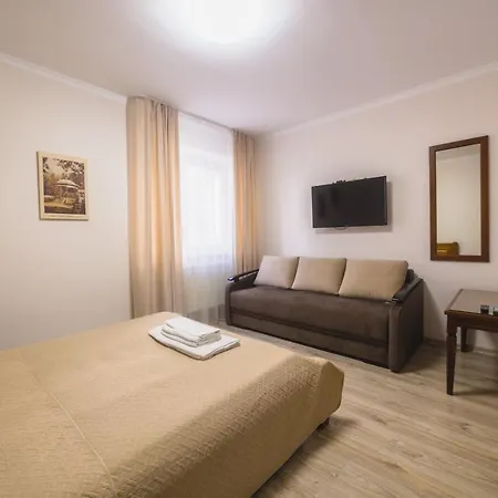 Aparthotel Zhanna Park 3*