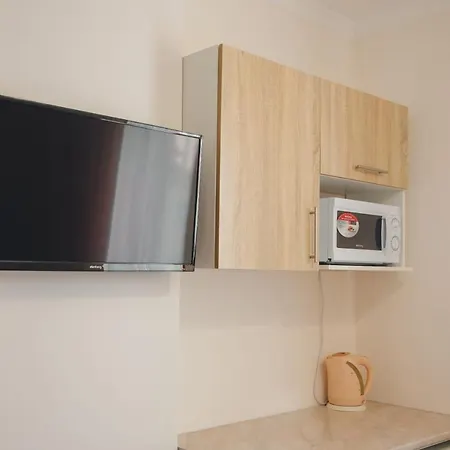 Zhanna Park Aparthotel