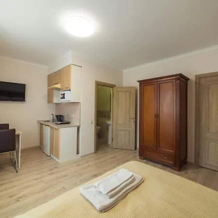 Zhanna Park Aparthotel