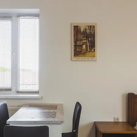 Zhanna Park Aparthotel