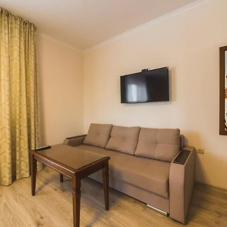 Zhanna Park Aparthotel Truskavets