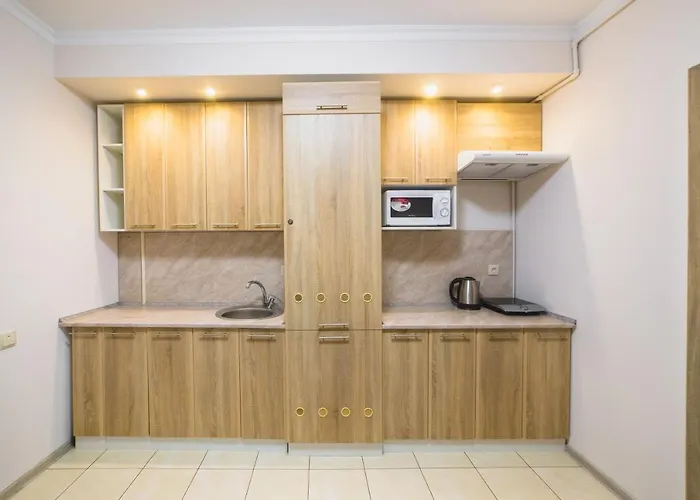 Zhanna Park Aparthotel 3*